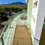 Casa à venda com 3 suítes no condomínio Figueira Garden, Atibaia - SP