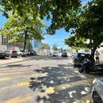 Apartamento 2 dormitórios com vaga de garagem lado praia na Enseada Guarujá