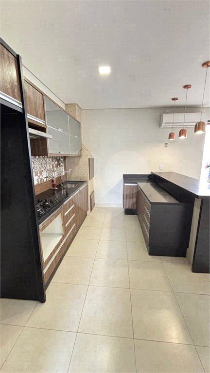 Casa à venda com 3 quartos, sendo 1 suíte, no condomínio Solar das Torres, Cuiabá - MT