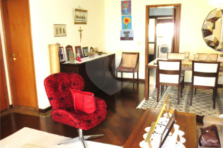 Apartamento à venda com 4 quartos, sendo 2 suítes, em Jardim Vila Mariana, São Paulo, SP