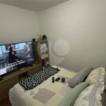 Sobrado à venda com 3 quartos em Jardim Laila, Embu das Artes, SP