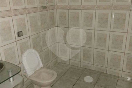 Casa à venda com 5 quartos, sendo 1 suíte, em Jardim Márcia, Suzano, SP