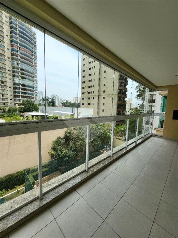 Apartamento à venda com 3 suítes em Santana, São Paulo, SP