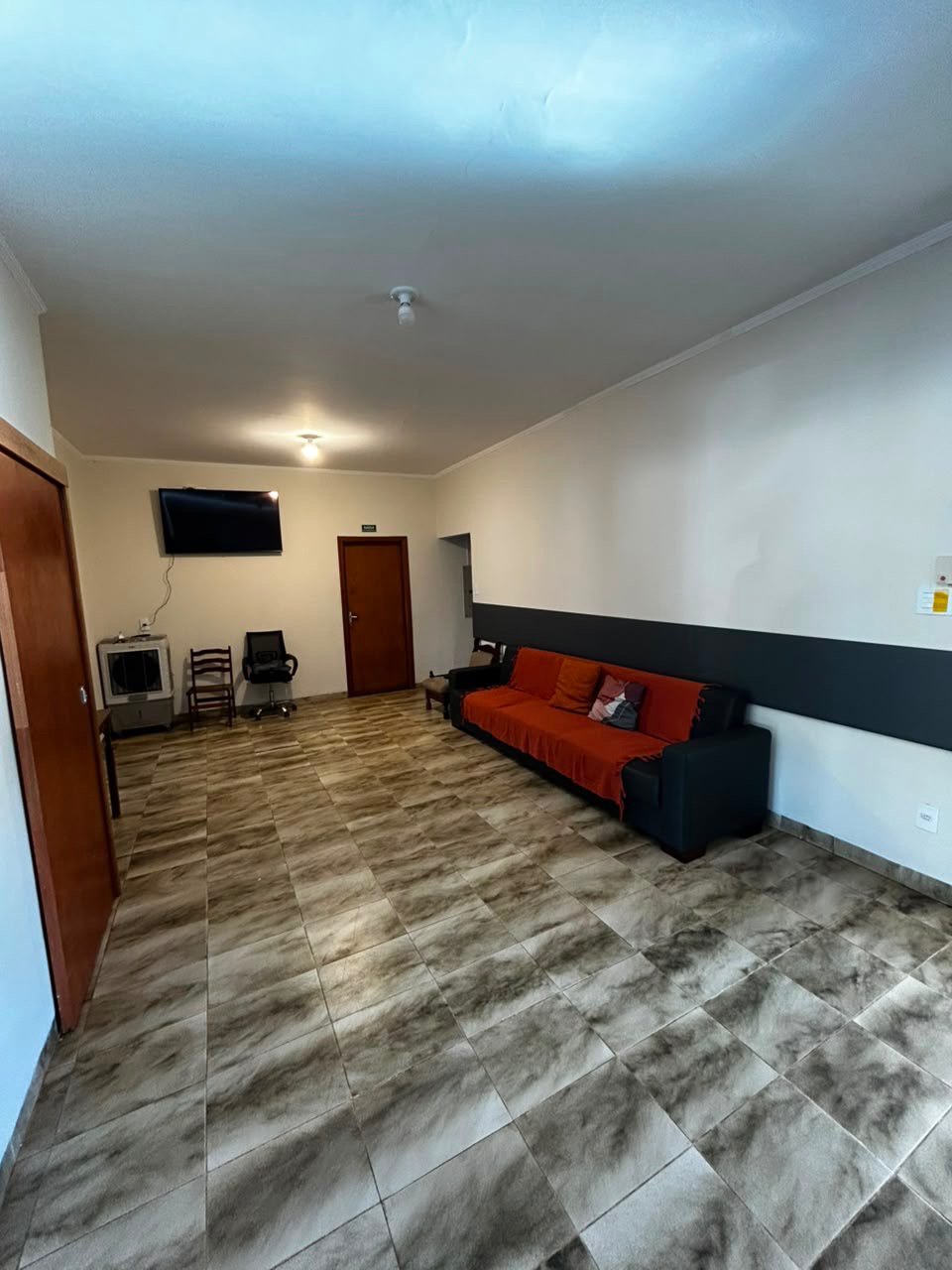 Casa à venda com 3 quartos, sendo 1 suíte,  em Vila Nova, Três Lagoas, MS