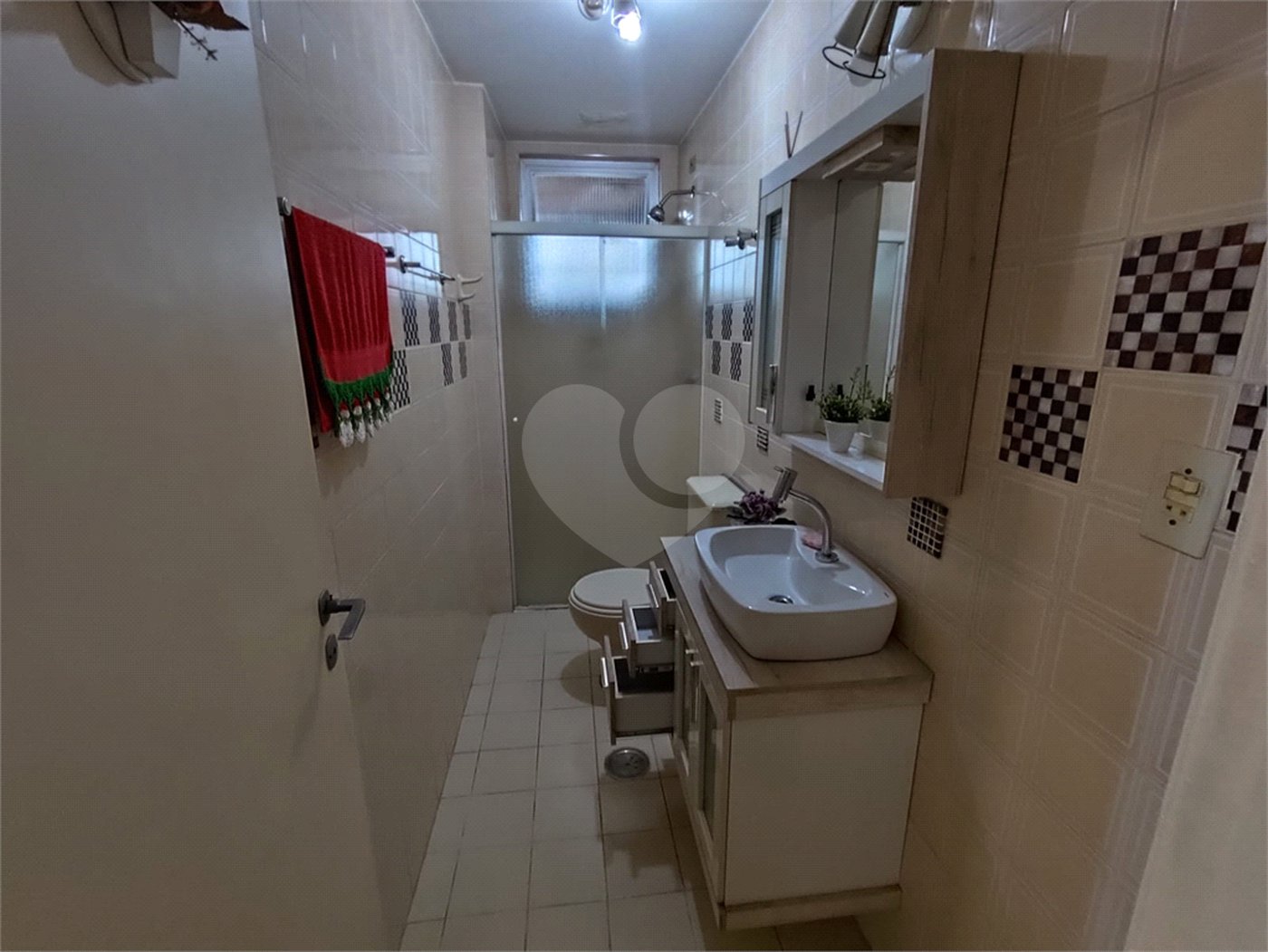 Apartamento à venda com 3 quartos, sendo 1 suíte, no Centro, Sorocaba, SP