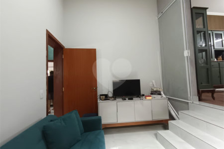 Casa à venda com 3 quartos, sendo 1 suíte,  em Jardim Santa Rosália, Sorocaba, SP
