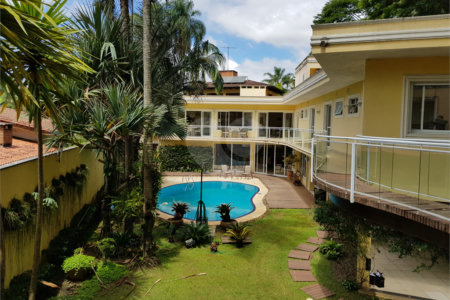 Casa à venda com 5 suítes em Jardim Marajoara, São Paulo, SP