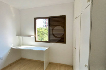 Apartamento à venda com 3 quartos, sendo 1 suíte,  em Vila Indiana, São Paulo, SP