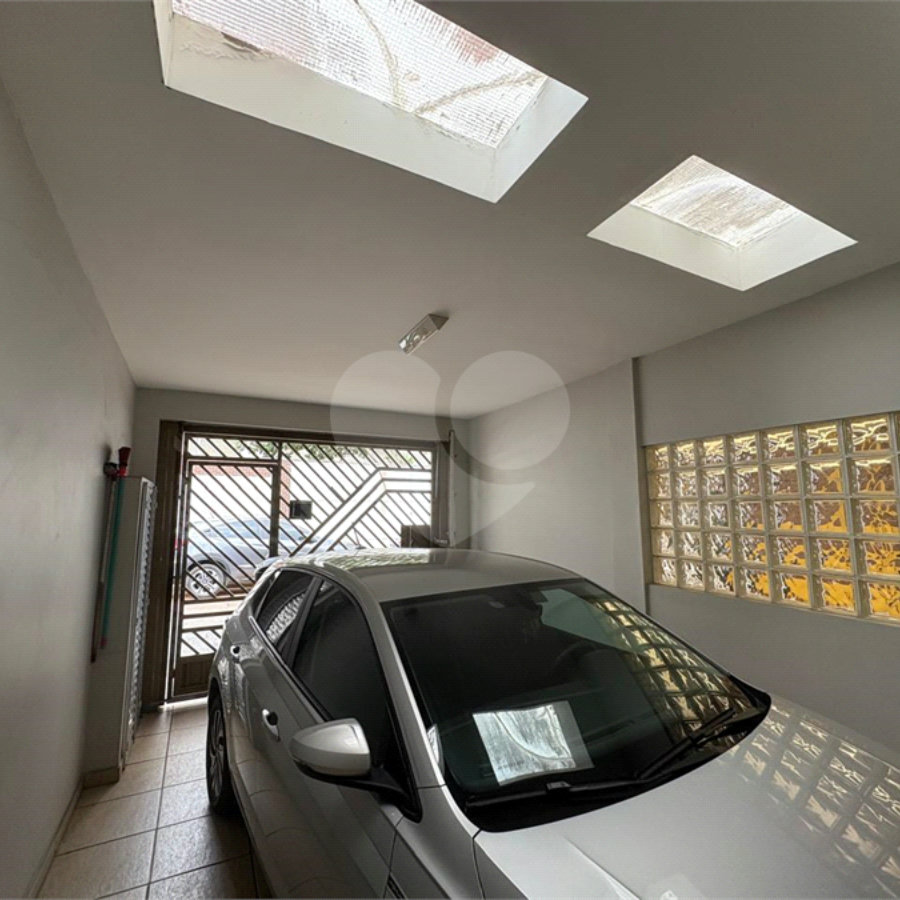 Sobrado à venda com 2 quartos em Ferreira, São Paulo, SP