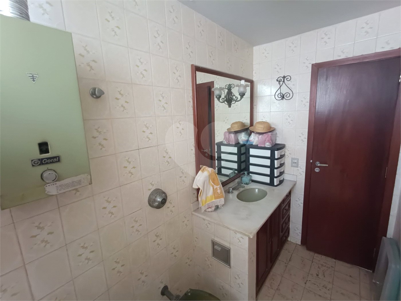 Apartamento à venda com 3 quartos, sendo 1 suíte, em Tijuca, Rio de Janeiro, RJ