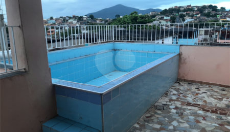 Casa à venda com 3 quartos em Campo Grande, Rio de Janeiro, RJ