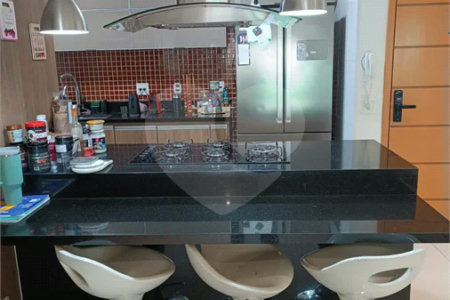 Apartamento à venda ou para alugar com 2 quartos, sendo 1 suíte, em Vila Leonor, São Paulo, SP