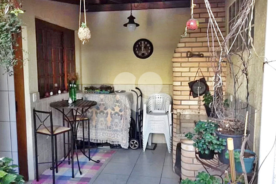Sobrado à venda com 3 suítes em Santana, São Paulo, SP