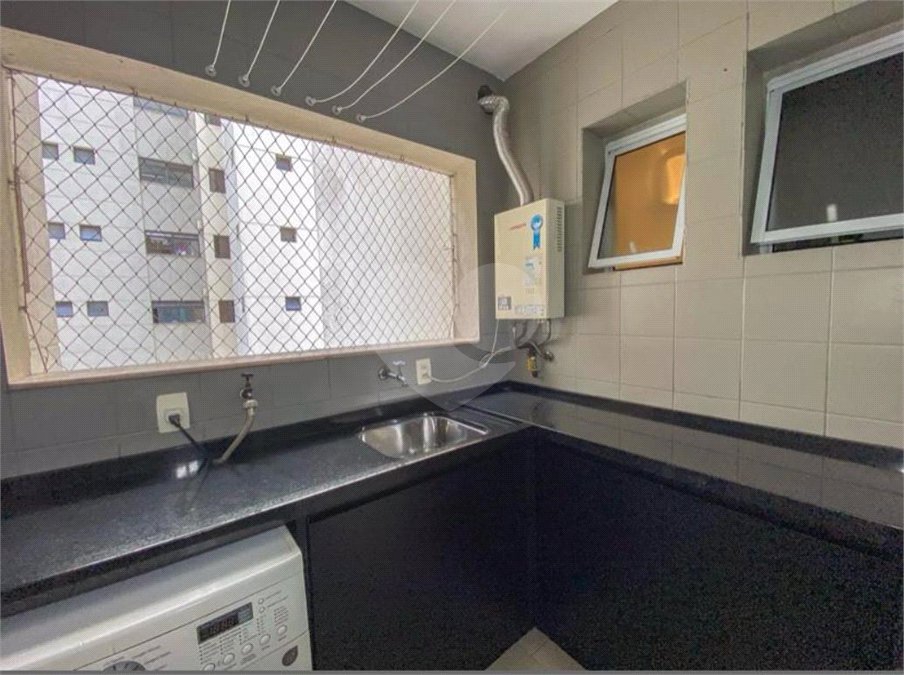 Apartamento à venda com 3 quartos, sendo 1 suíte, em Brooklin Paulista, São Paulo, SP