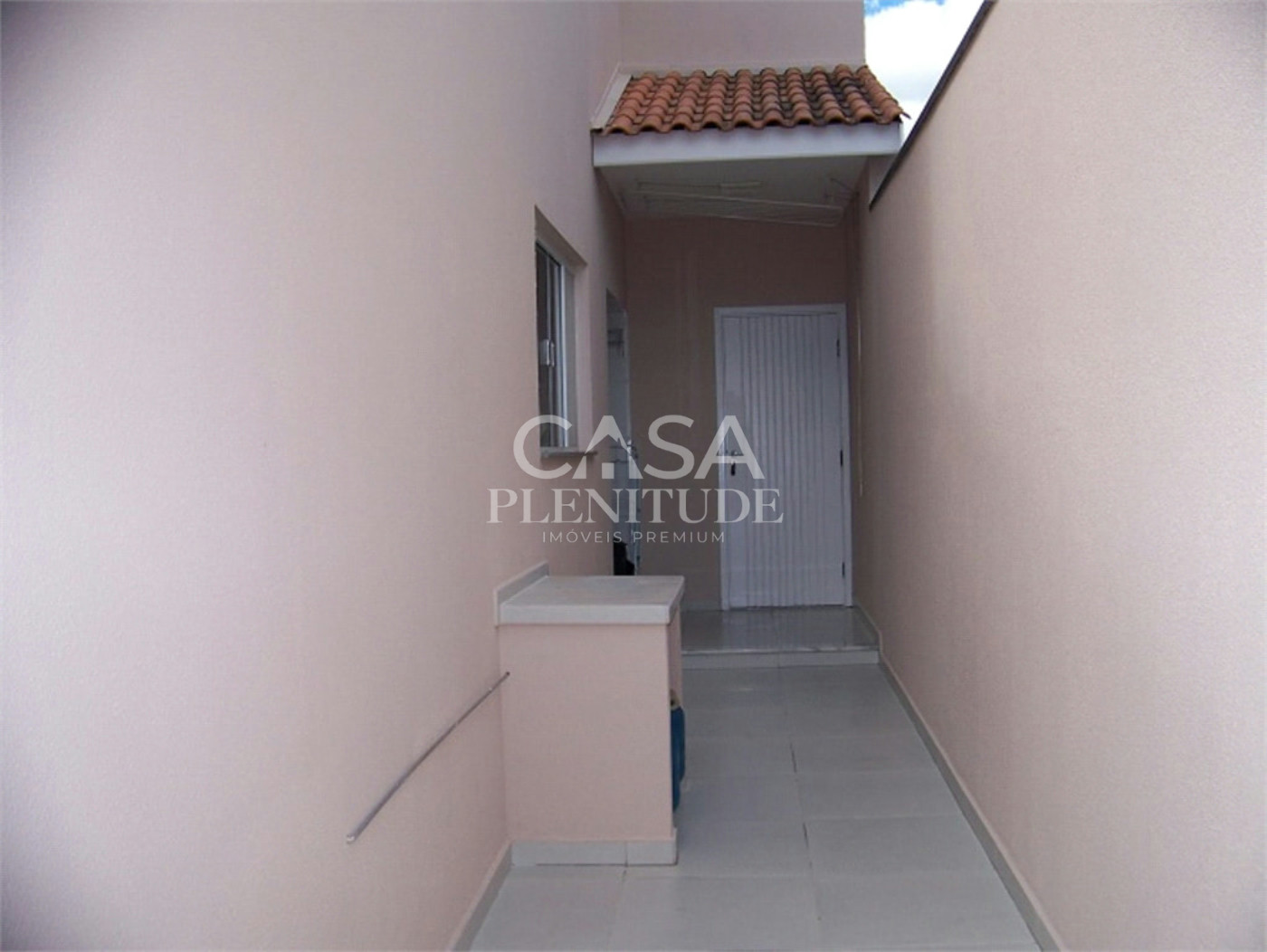 Casa em condomínio à venda com 3 quartos, sendo 1 suíte, em Aparecidinha, Sorocaba, SP