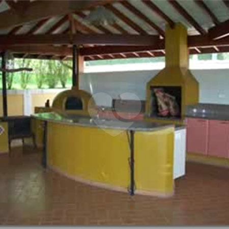 Casa à venda com 3 suítes no condomínio Village Visconde de Itamaracá, Valinhos - SP