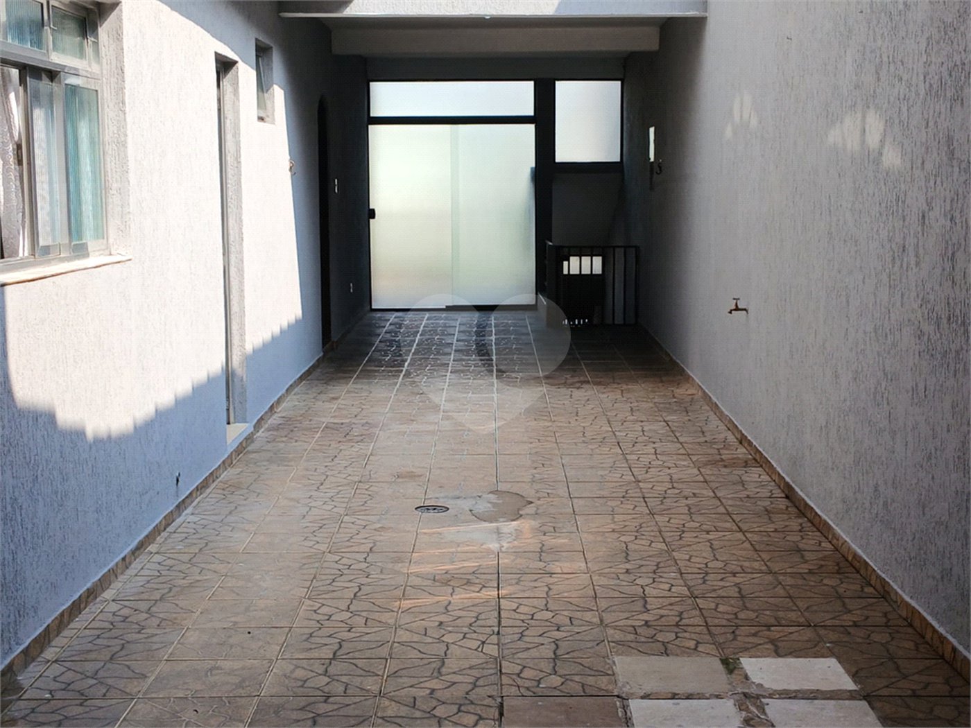 Casa à venda com 4 quartos, sendo 1 suíte, em Jardim Rosa de Franca, Guarulhos, SP