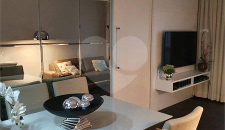 Apartamento à venda com 3 quartos, sendo 1 suíte,  em Mooca, São Paulo, SP