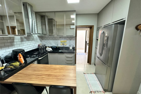 Casa à venda com 3 suítes no condomínio Florais do Valle, Cuiabá - MT