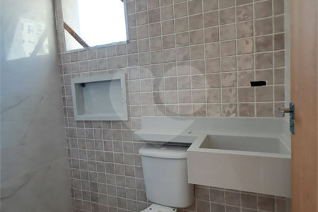Sobrado Novo com 2 suítes e 2 vagas - Penha