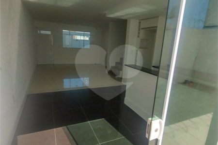 Casa à venda com 3 quartos, sendo 1 suíte, em Campo Grande, Rio de Janeiro, RJ