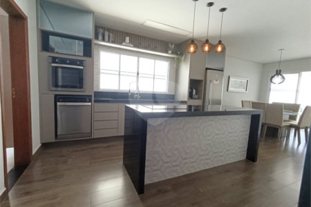 Casa à venda com 4 quartos, sendo 2 suítes, no condomínio Jardim Reserva Bom Viver de Indaiatuba, Indaiatuba - SP