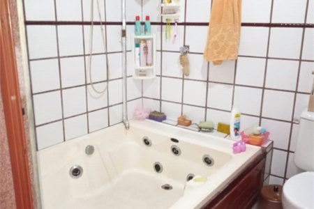 Sobrado à venda com 3 quartos, sendo 1 suíte,  em Vila Caputera, Mogi das Cruzes, SP
