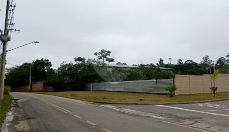 Terreno à venda em Cézar de Souza, Mogi das Cruzes, SP