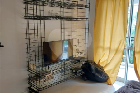 Apartamento à venda com 1 suíte em Jardim Leonor, São Paulo, SP