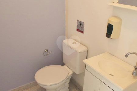 Casa à venda ou para alugar com 6 quartos em Santo Amaro, São Paulo, SP