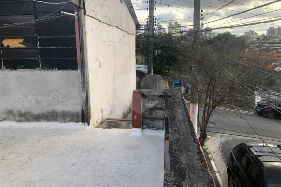 Casa Térrea à venda com 6 quartos, sendo 2 suítes, em Vila Mazzei, São Paulo, SP