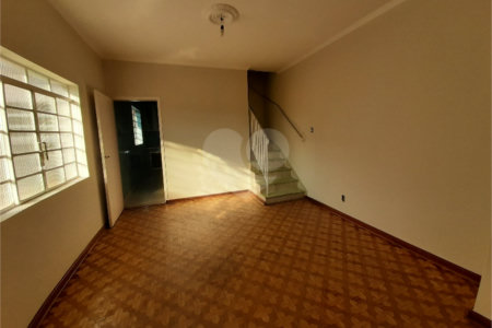 Sobrado à venda com 3 quartos em Água Fria, São Paulo, SP