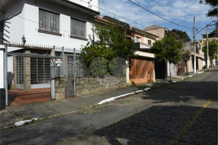 Sobrado à venda com 3 quartos, sendo 1 suíte, em Vila Clementino, São Paulo, SP