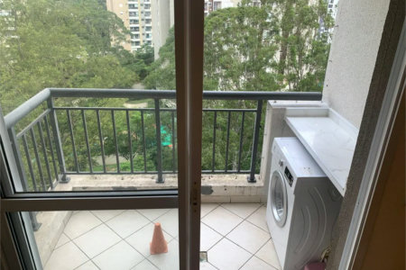 Apartamento à venda com 2 quartos em Parque Reboucas, São Paulo, SP