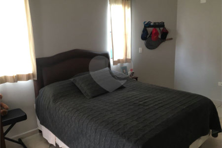 Sobrado à venda ou para alugar com 3 quartos, sendo 1 suíte, em Dos Casa, São Bernardo do Campo, SP