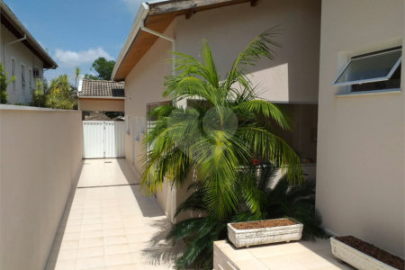 Casa à venda com 4 suítes no condomínio Jardim Theodora, Itu - SP