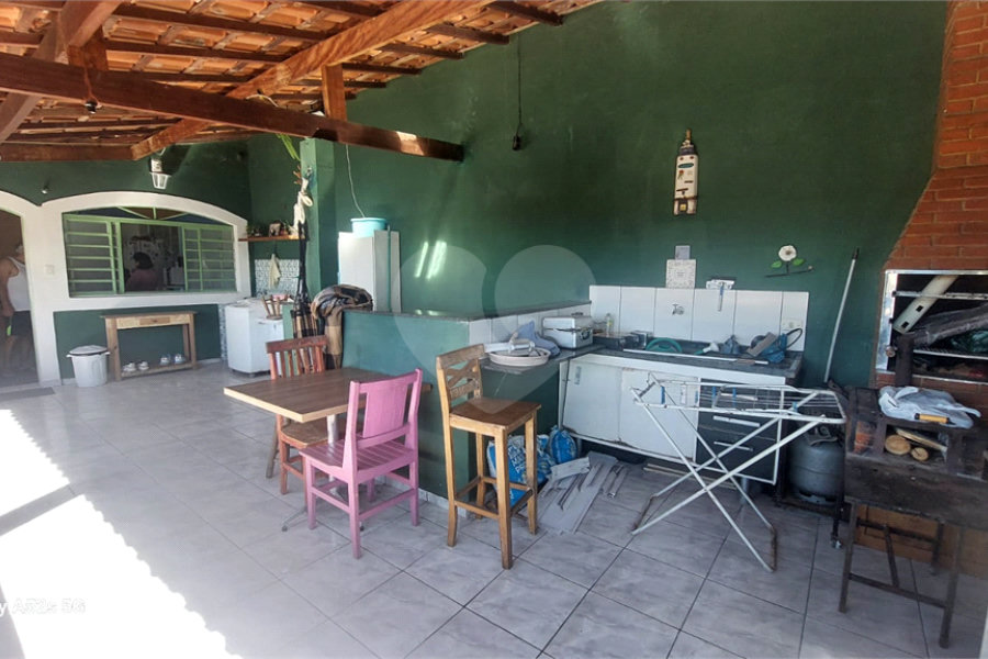 Casa à venda com 3 quartos, sendo 2 suítes, em Moinho, Mairiporã, SP