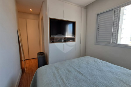 Apartamento à venda com 3 quartos, sendo 1 suíte, em Água Branca, São Paulo, SP
