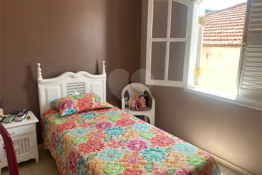 Sobrado à venda com 3 quartos, sendo 1 suíte, em Tremembé, São Paulo, SP