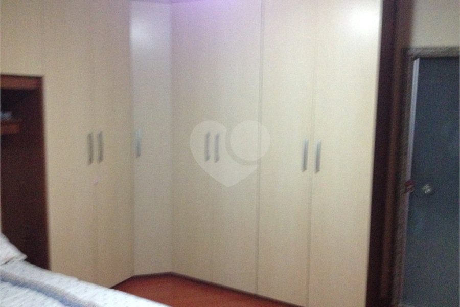 Sobrado à venda com 3 quartos, sendo 1 suíte, em Jardim Santa Clara, Guarulhos, SP