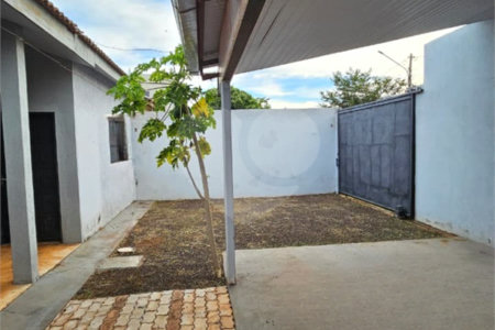 Casa à venda com 3 quartos, sendo 1 suíte, no Centro, Ponta Porã, MS