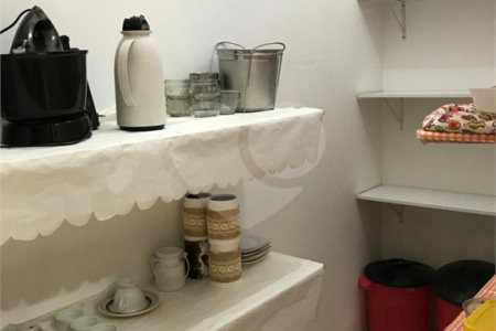 Chácara à venda com 4 quartos, sendo 3 suítes, em Monterrey, Louveira, SP