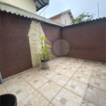 Casa Térrea à venda com 4 quartos, sendo 1 suíte,  em Vila Oliveira, Mogi das Cruzes, SP