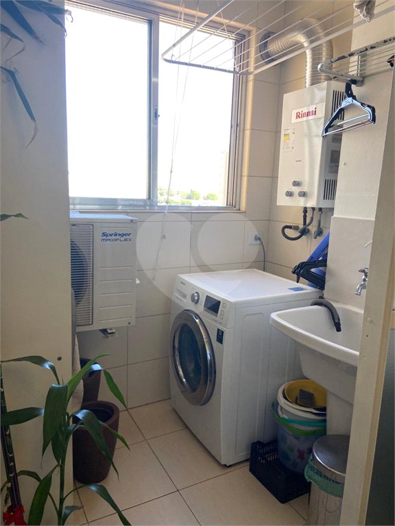 Apartamento à venda com 2 quartos, sendo 1 suíte, em Campo Belo, São Paulo, SP