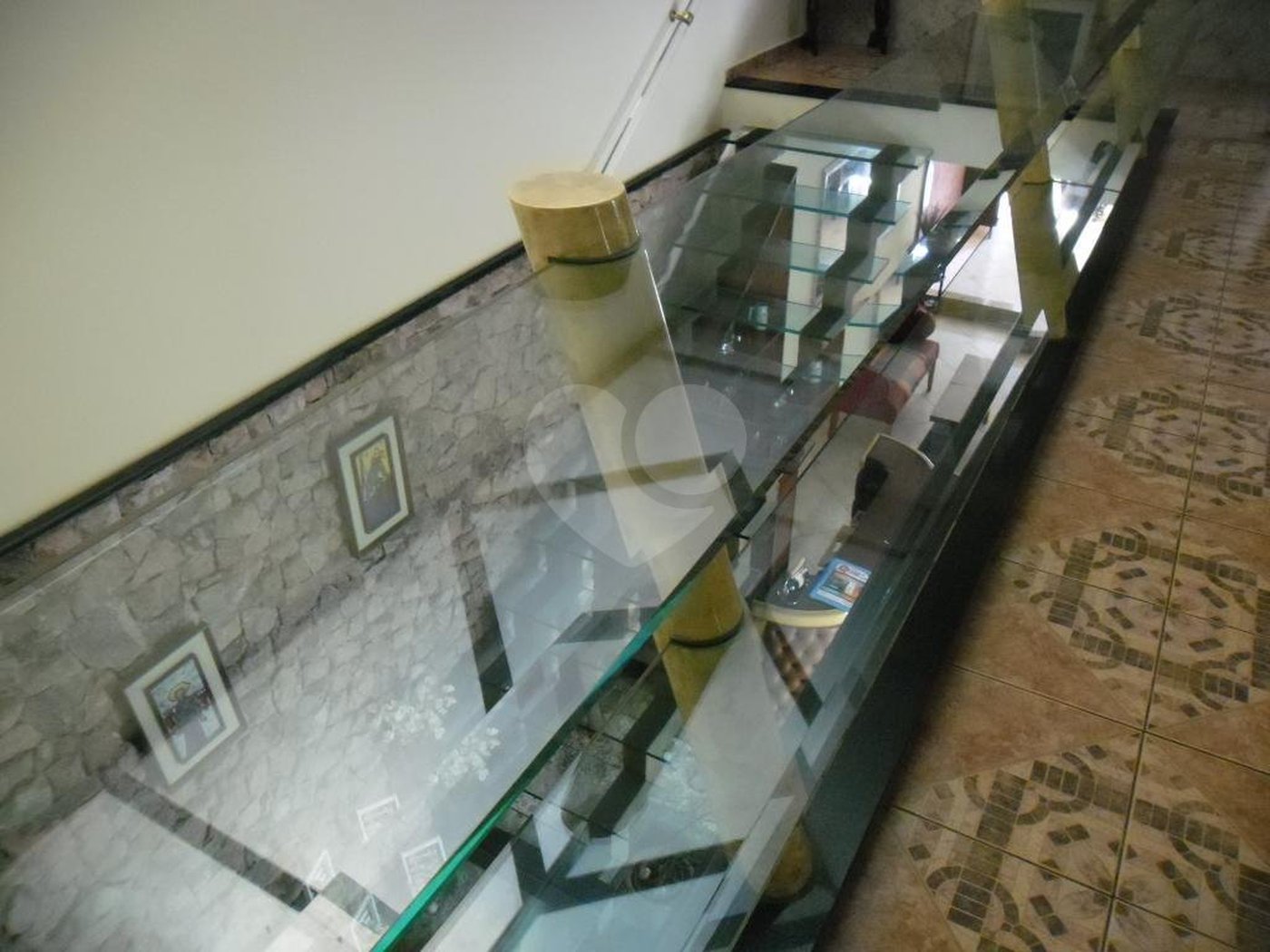 Sobrado à venda com 4 quartos, sendo 2 suítes, em Vila Mazzei, São Paulo, SP