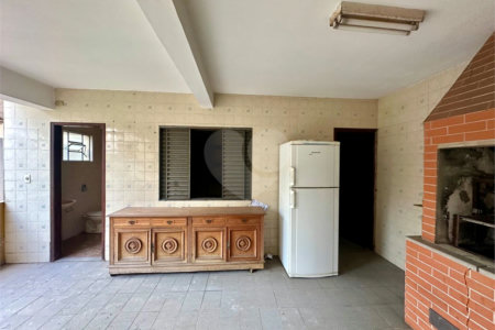 Sobrado à venda com 3 suítes em Santa Teresinha, São Paulo, SP