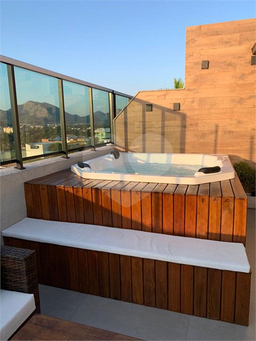 Apartamento à venda com 4 quartos, sendo 1 suíte, em Campo Grande, Rio de Janeiro, RJ