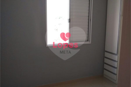 Apartamento à venda com 2 quartos, sendo 1 suíte,  em Jardim São Leopoldo, São José dos Campos, SP