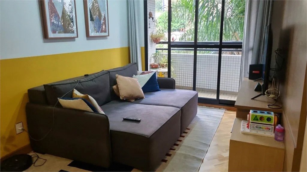 Apartamento à venda com 3 quartos em Vila Suzana, São Paulo, SP
