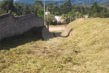 Chácara à venda com 1 suíte em Loteamento Colinas Verdes, Atibaia, SP